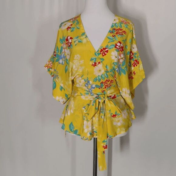 Yumi Kim That's A Wrap Happy Day Yellow Floral Wrap Top Small - Picture 1 of 7